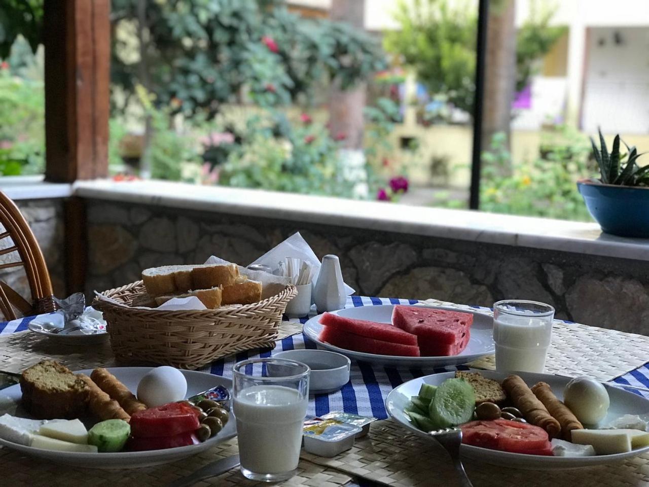 Ilkiz Beach Hotel Oludeniz Exterior photo