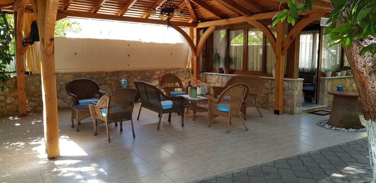 Ilkiz Beach Hotel Oludeniz Exterior photo